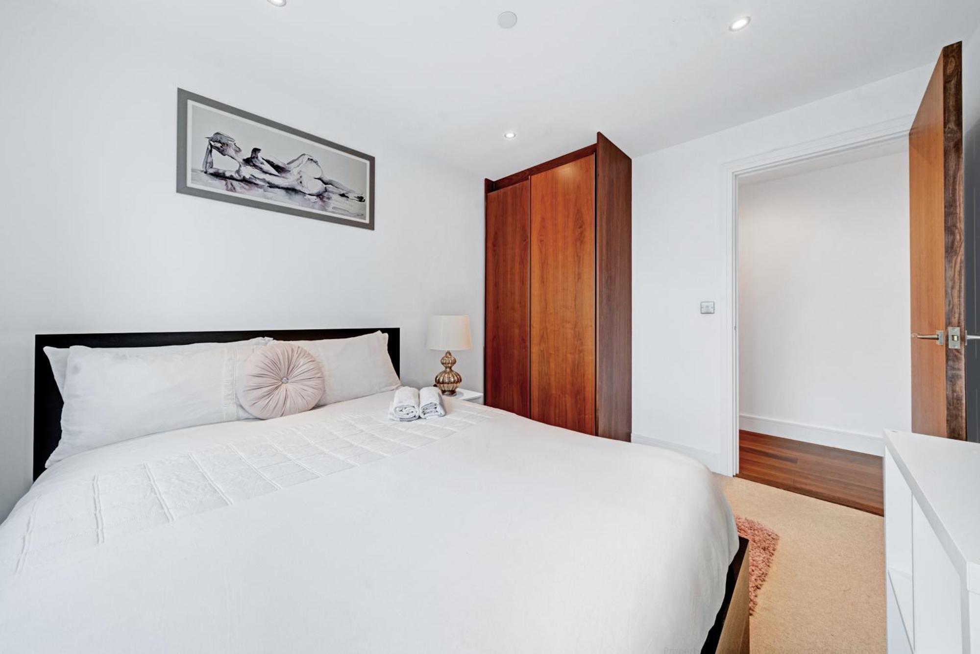 3bed 2bath With High Rise View Canary Wharf Londra