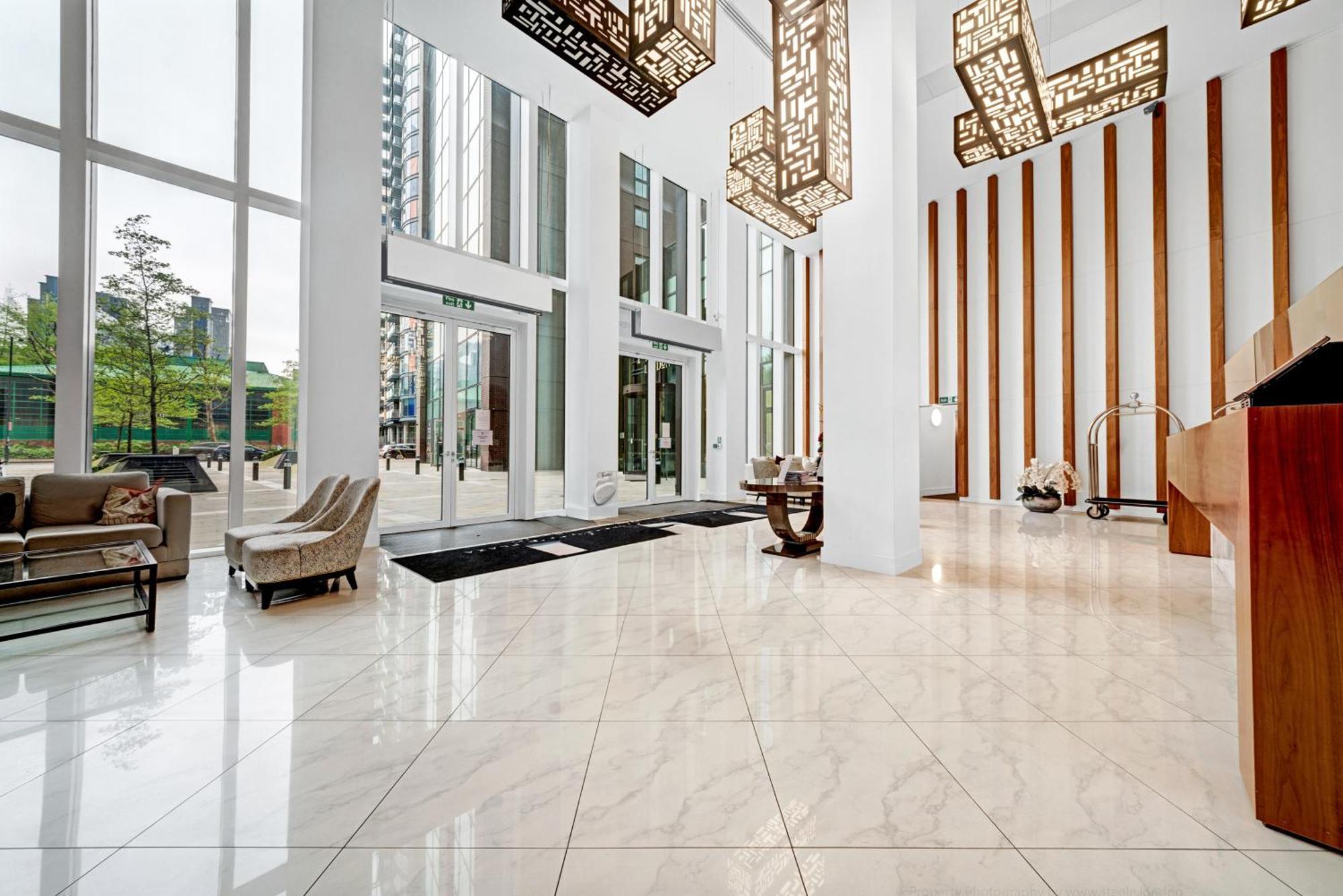 3bed 2bath With High Rise View Canary Wharf Londra